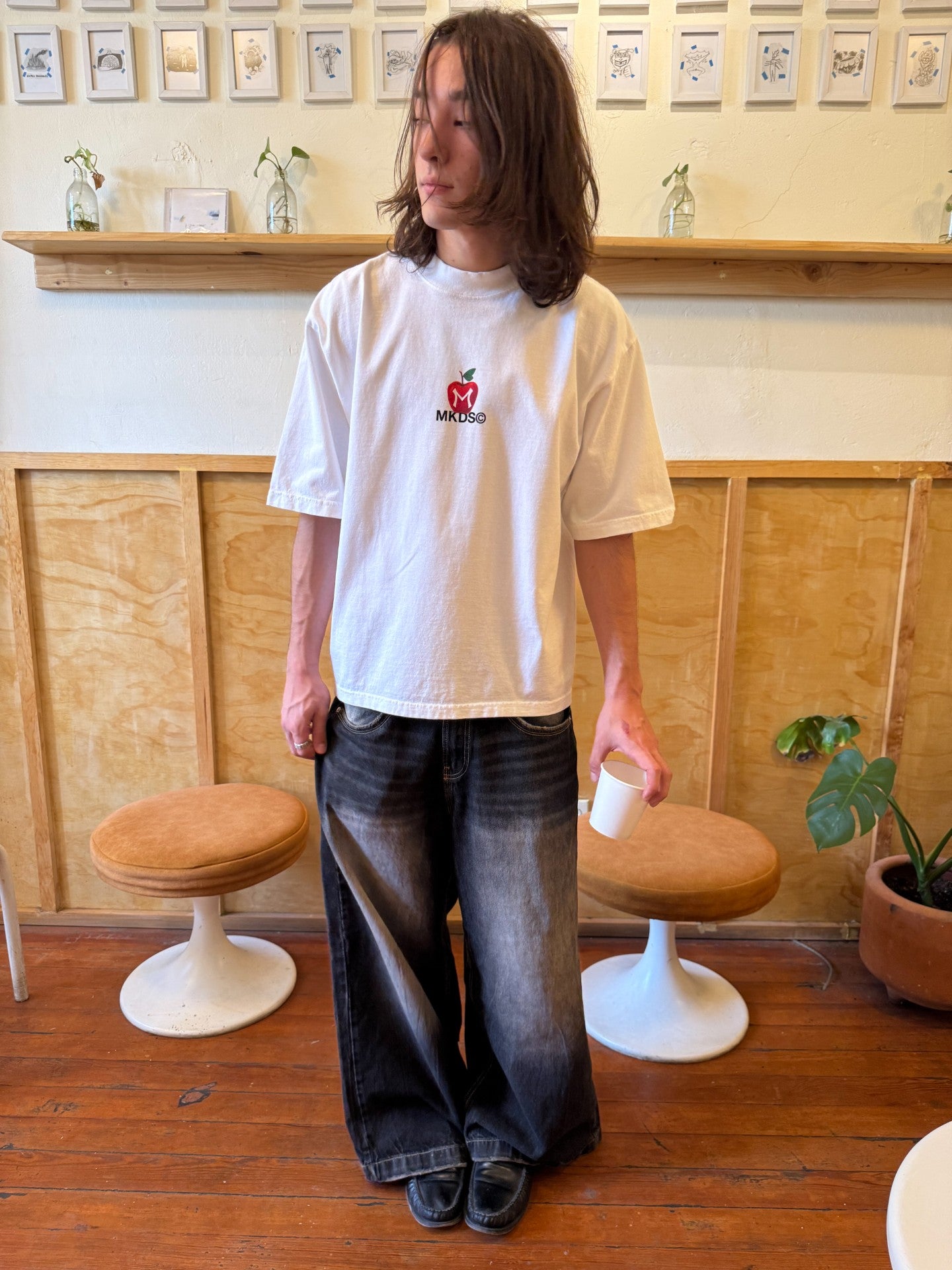 Apple Tee (Off White)