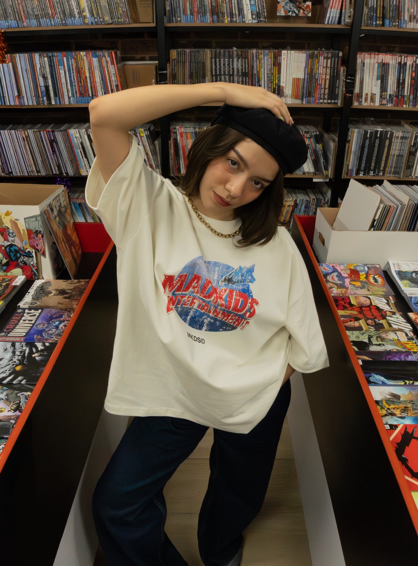 Entertainment Tee (Nude)