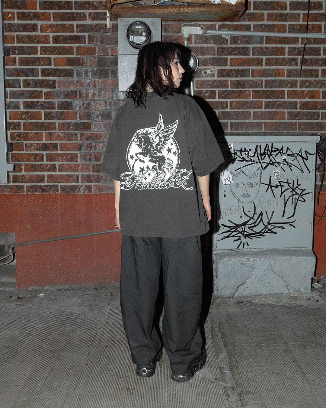 Pegasus Oversized Fit T-Shirt (Dark Grey/Garment Dye)