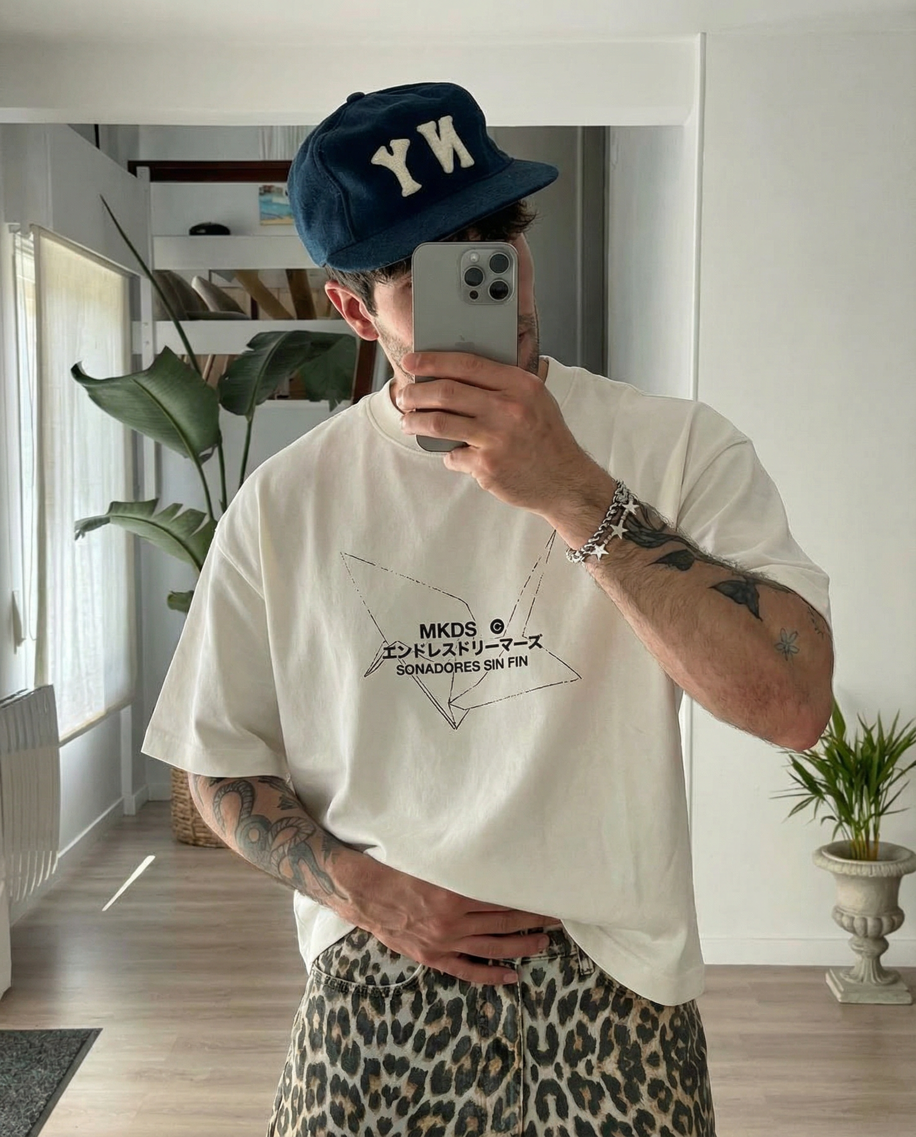 Soñadores Sin Fin Tee (Nude)