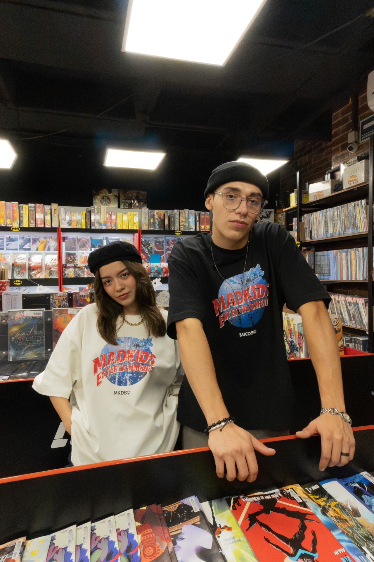 Entertainment Tee (Nude)