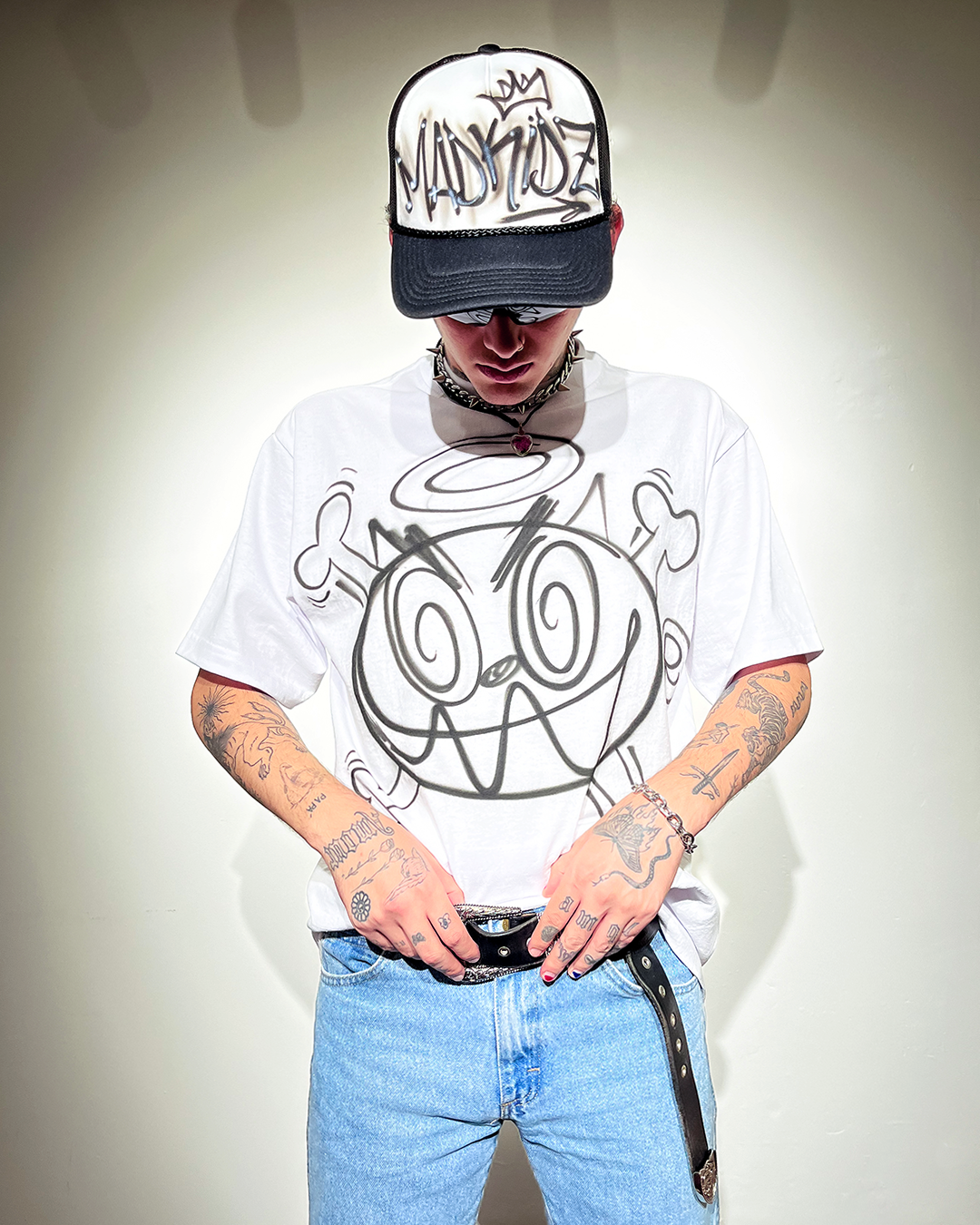 "AIRBRUSHING" Heavyweight T-shirt (White)